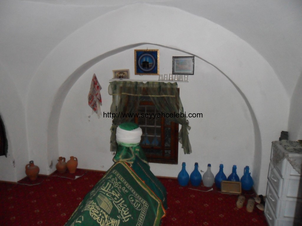 Okçu Baba Sandukası