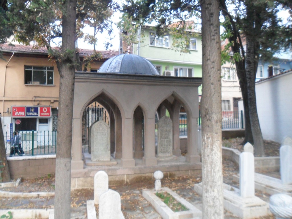 İvaz Paşa ve Diğer Zatı Muhteremler İvaz Paşa ve Diğer Zatı Muhteremler