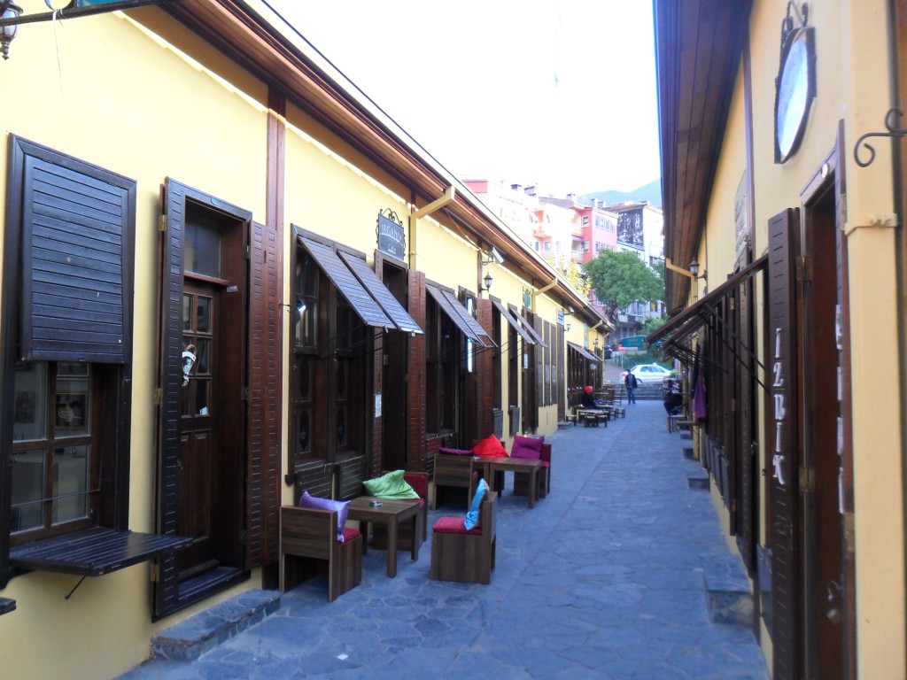 Irgandı Köprüsü Çarşısı Irgandı Köprüsü Çarşısı