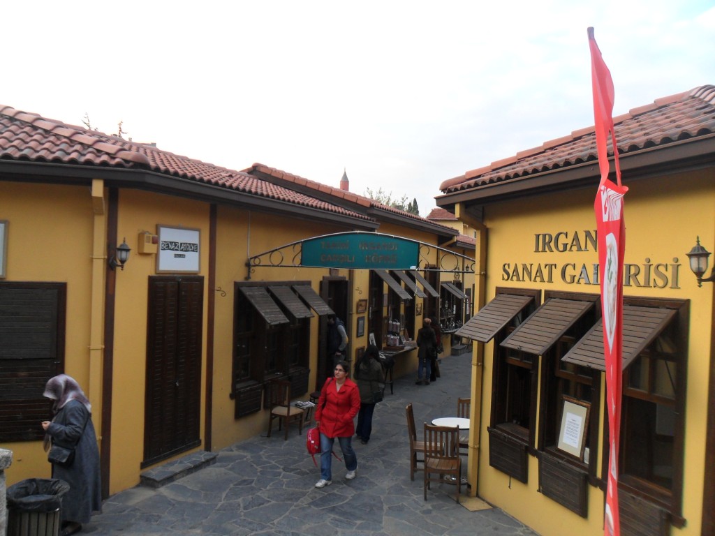 Irgandı Köprüsü Doğu Tarafı Irgandı Köprüsü Doğu Tarafı