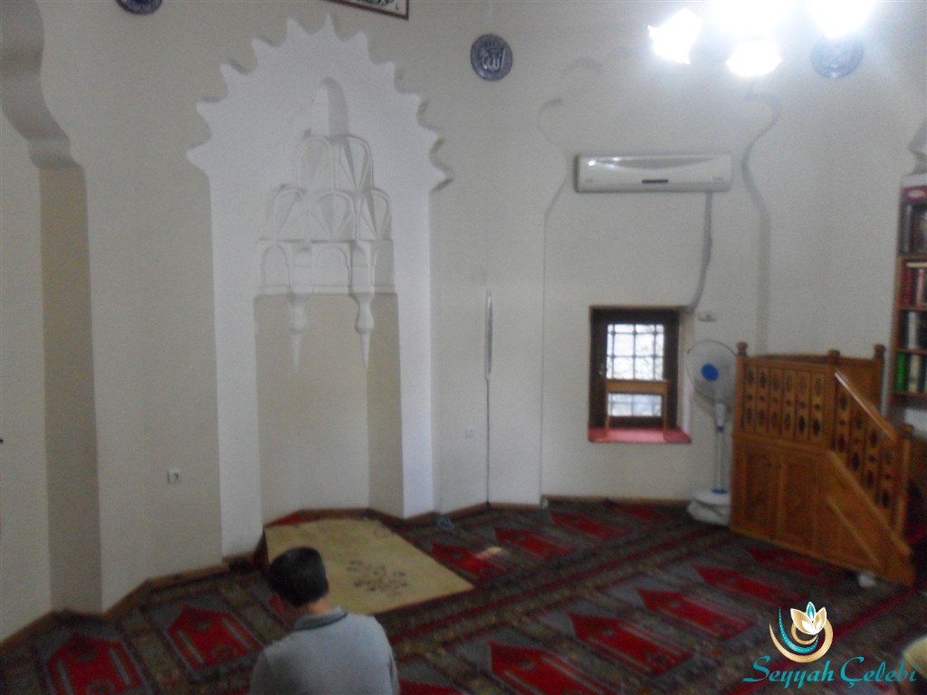 Kuba Mescidi İçerisi Kuba Mescidi İçerisi